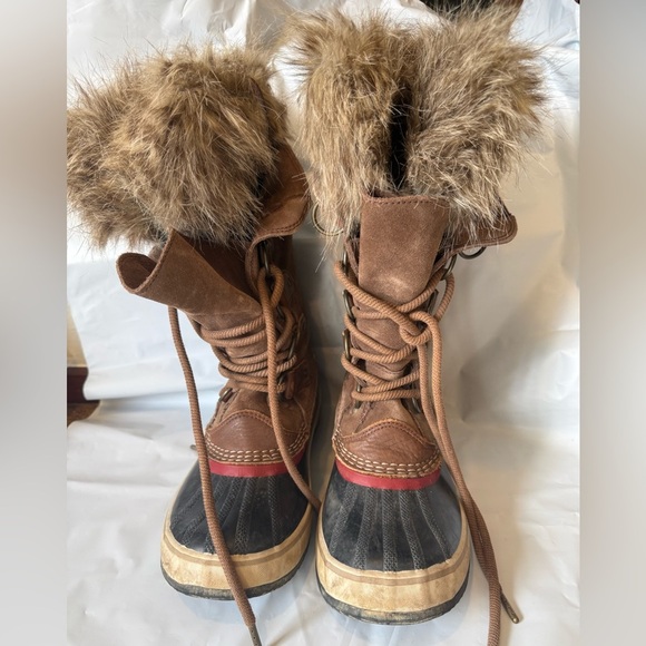 Sorel Joan of Arctic Brown Umber Red Dahlia Snow Boots Fur Size 7 - Picture 3 of 8